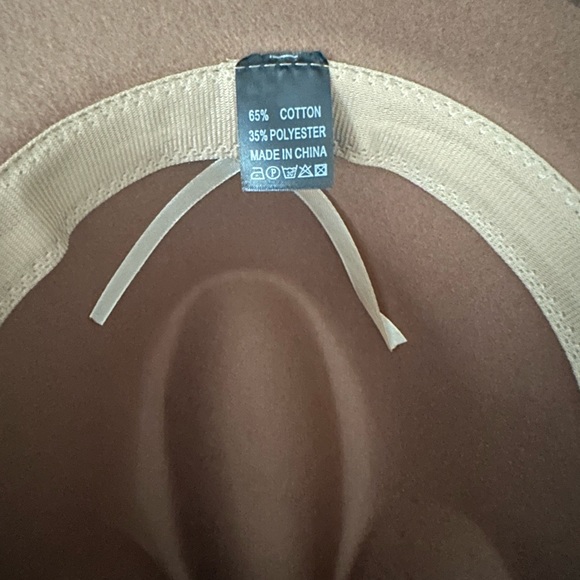 Women’s hat - Picture 8 of 10